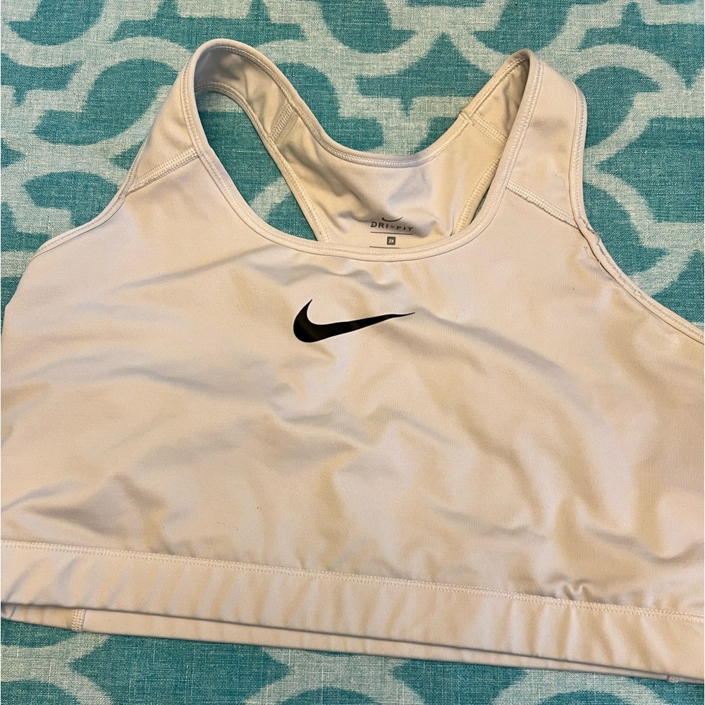Nike sports bra white, size 2xl.